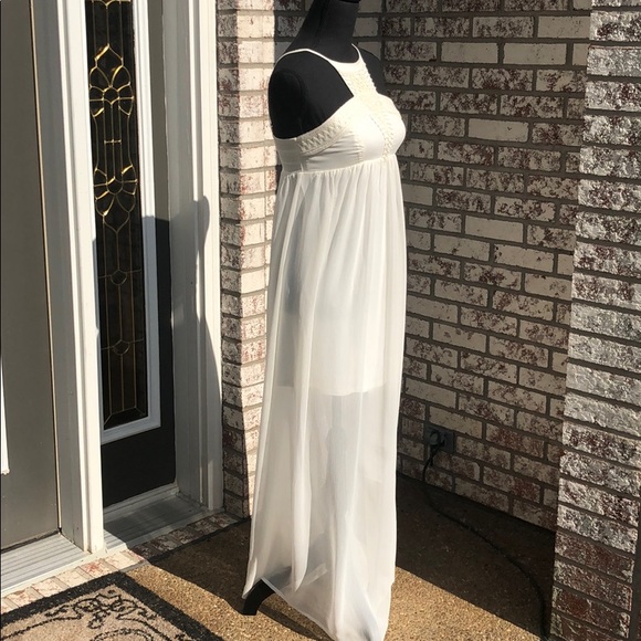 Express White Dress - Picture 2 of 11